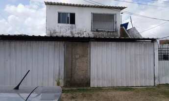 Imagem 7: Casa toda na cerâmica, com garagem coberta