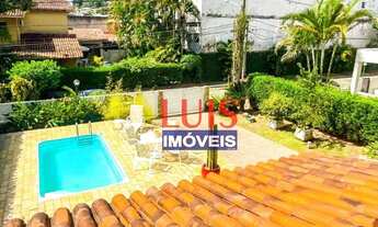 Imagem: Casa com 5 dormitórios à venda, 264 m²