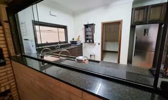 Imagem 7: Sobrado com 5 dormitórios, 281 m² - venda por R$ 1.810.000,00 ou aluguel por R$ 10.520,00