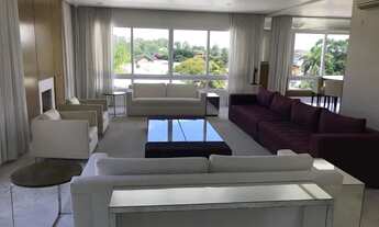 Imagem 7: Oportunidade Lindíssima casa em condomínio luxuoso na Granja Viana