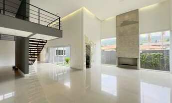 Imagem 2: Casa de condomínio para venda - 05 suítes - piscina - churrasqueira R$4.800.000,00