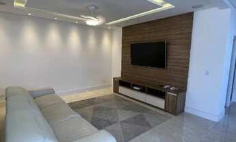 Imagem 7: Casa Jd. Golfe 3 415 m² 4 Suítes