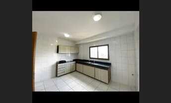 Imagem 4: Ed Portofino 4 suítes, armários e splits, em Nazaré