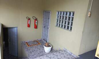 Imagem 3: Casa para aluguel e venda possui 540 metros quadrados com 6 quartos em parque 10 -