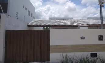 Imagem: Casa nova em Carapibus pronta com piscina