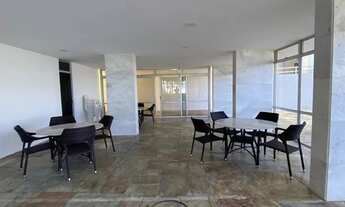 Imagem 6: Apartamento reformado novinho, porcelanato, finíssimo, cozinha pronta , quartos com splits