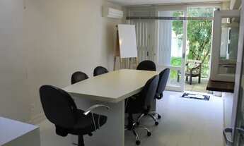 Imagem 5: Casa para Venda - 340m², 4 dormitórios, sendo 3 suites, 3 vagas - Vila Assunção