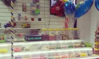 Imagem 2: Quiosque de balas e brinquedos Giassi Areias