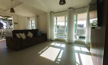 Imagem 5: Casa térrea no Aruã com 3 suítes, 3 vagas e piscina