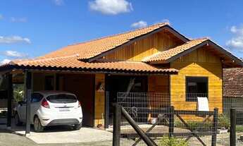 Imagem 2: Casas em urubici