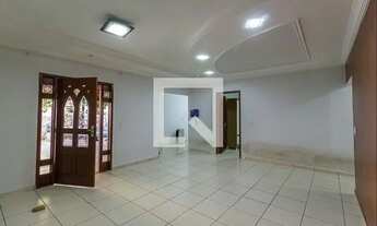 Imagem 3: Casa para Aluguel - Setor Castelo Branco, 3 Quartos, 234 m2