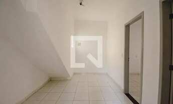 Imagem 1: Casa para Aluguel - Bar dos Cavaleiros, 1 Quarto, 60 m2