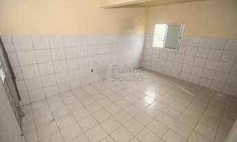 Imagem 7: Casa Aconchegante em Pátio Compartilhado no Bairro Py Crespo em Pelotas