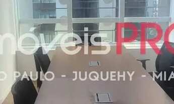 Imagem 2: Conjunto mobiliado na região da Berrini com 96m² e 3 vagas em condomínio com boa imagem co