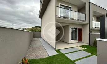 Imagem 1: Sobrado para venda tem 115 metros quadrados com 2 quartos em Sertão do Maruim - São José