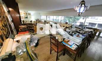 Imagem: 4 quartos com vaga transversal nobre