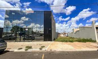 Imagem: ALUGA-SE BARRACÃO COMERCIAL NA AVENIDA