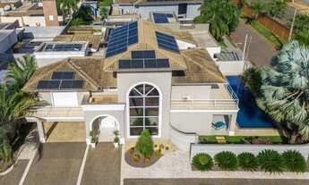 Imagem 4: Residência de alto padrão com área gourmet, piscina e sustentabilidade no Alto dos Ipês