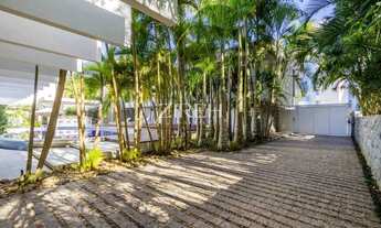Imagem 7: CASA À VENDA, ÍCONE E INCOMPARÁVEL EM CADA DETALHE, FRENTE MAR NA PRAIA MANSA EM CAIOBÁ, C