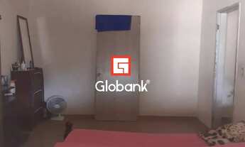 Imagem 3: Casa em Montes Claros, no bairro Santa Rita I, à venda