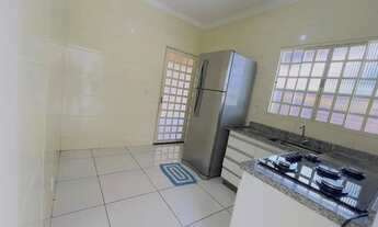 Imagem 2: Casa de 3 Quartos com suíte Condomínio Fechado Setor Vila Brasília