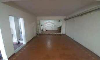 Imagem 7: Casa terreá para locação em frente a uma praça bem tranquila e com vigia 24 horas