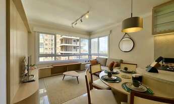 Imagem 7: FINAMENTE MOBILIADO E DECORADO COM SACADA DE FRENTE E INFRAESTRUTURA NO ROOFTOP!!!