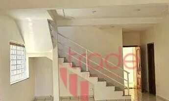 Imagem 4: Casa para Venda e Locação com 03 Quartos na Av. Costábile RomanoCasa para Vender ou Alugar