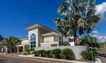 Imagem 6: Residência de alto padrão com área gourmet, piscina e sustentabilidade no Alto dos Ipês