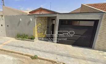 Imagem: Casa para venda com 200 m² e 3 quartos