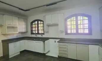 Imagem 7: CONDOMÍNIO DOS ADVOGADOS, 250m2 , 2 SUÍTES COM CLOSET, VARANDA, PISCINA, JARDIM, 4 VAGAS