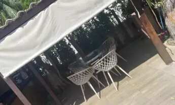 Imagem 2: Imóvel para venda possui 280 metros quadrados com 3 quartos em Buraquinho - Lauro de Freit