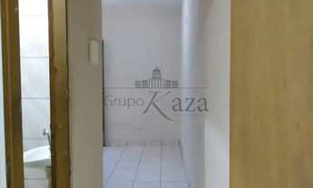 Imagem 7: Oportunidade - Casa com edícula - Jardim Colonial - 3 Dormitórios - 90m²