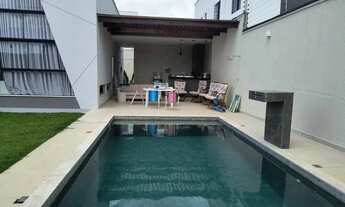 Imagem 7: 075 Casa com Piscina à Venda 03 quartos 450m² no Olho D'Água - São Luís - MA