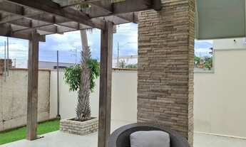 Imagem 3: Sobrado para aluguel possui 360 metros quadrados com 4 quartos em Jardim Itália - Cuiabá