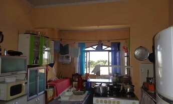 Imagem 3: QR 427 Ótimo Sobrado com 3 Casas com 2 Quartos Escriturado em Samambaia Norte DF