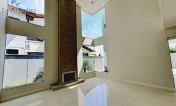 Imagem 6: Linda casa de Alto Padrão no Condomínio Limeira Tênis Club Morada da Colina em Resende