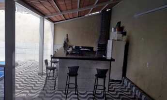 Imagem 2: Casa com piscina