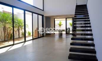 Imagem 4: Casa á venda no condomínio Cyrela Ipês em Uberlândia