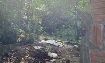 Imagem 2: Terreno + casa em construção