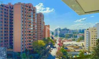 Imagem: Apartamento com 3 suítes à venda, 240