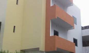 Imagem 2: Apartamento térreo 2/4 com 150m² com varanda e área de serviço