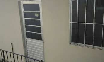 Imagem: Alugo Kitnet, próximo a unit, na rua do