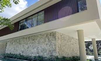 Imagem 5: Casa de condomínio para venda possui 715 metros quadrados com 5 quartos