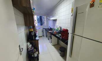 Imagem 6: Vende-se apartamento com piso no porcelanato