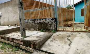 Imagem 2: Casa toda em dias e murada!