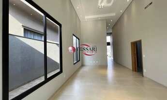 Imagem 4: Casa no Condomínio Recanto do Lago com 246m² de construção, 3 dormitórios com banheiro