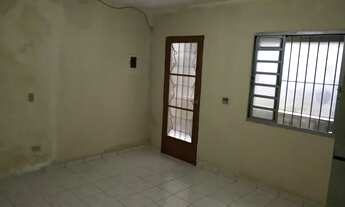 Imagem 3: ALUGA-SE, 2 COMODOS