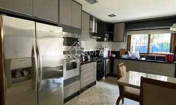 Imagem 7: Casa em Condomínio, 4 Suítes, 4 Garag, e Piscina