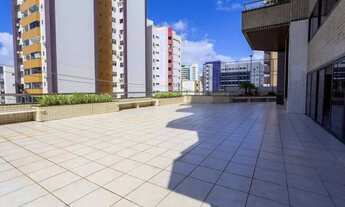 Imagem 2: Apartamento para venda com 205 metros quadrados com 4 quartos em Pituba - Salvador - BA
